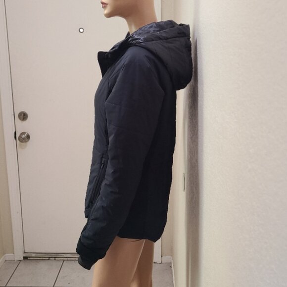 Athleta Black Puffer Jacket - Picture 4 of 9